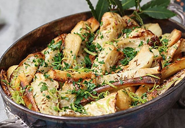 Celeriac Baked pieces with herbs and butter