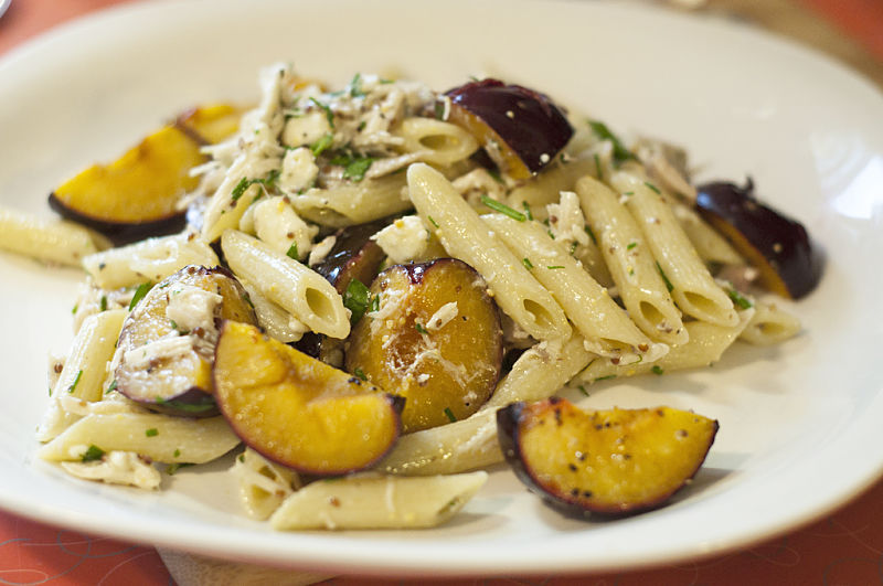 Pasta Salad with plums
