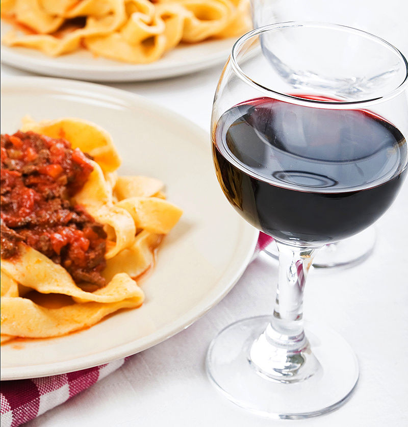 Red wine pairs well most pasta dishes with a meat sauce. Lighter dishes pair better with white wines